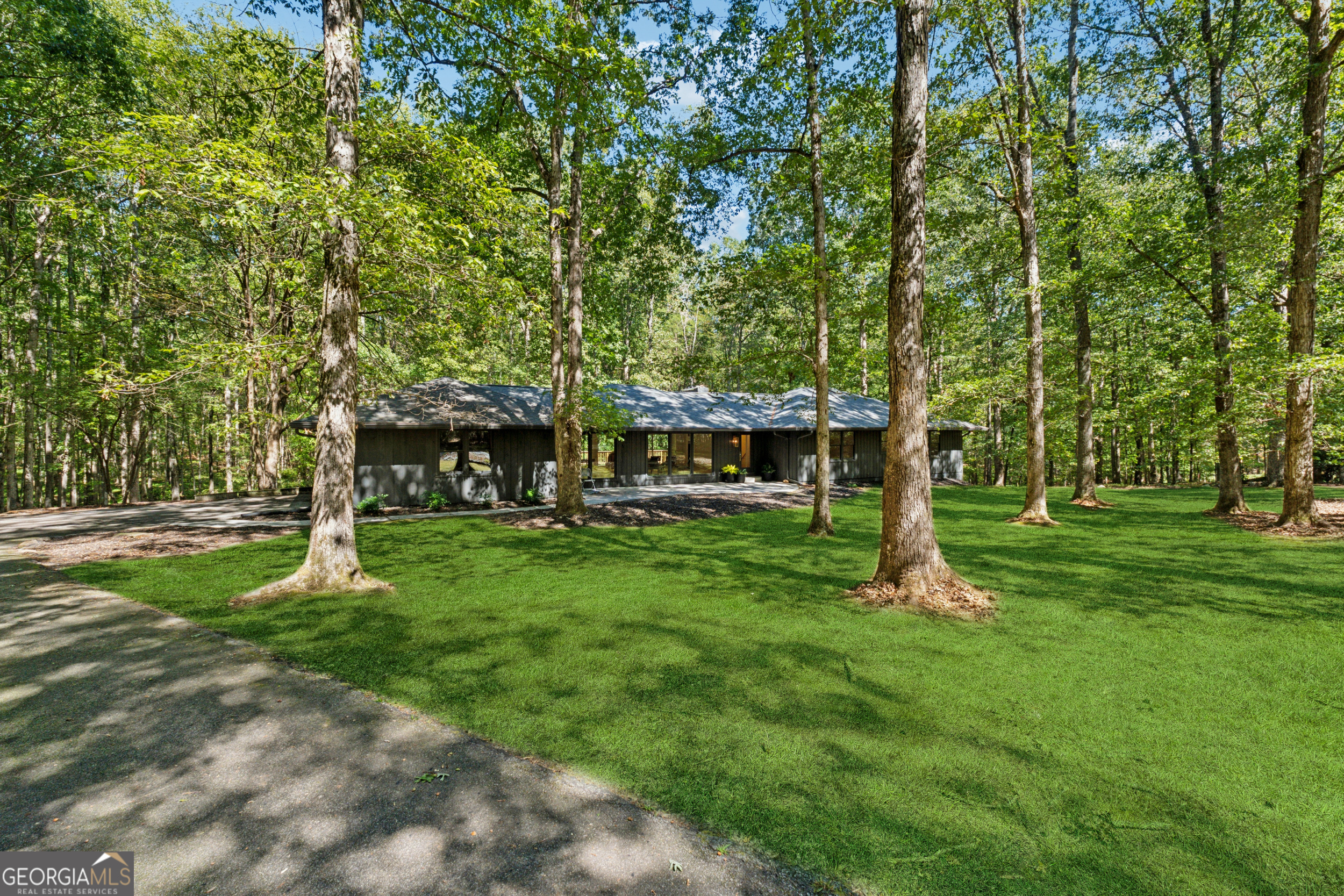 150 Melody LN
