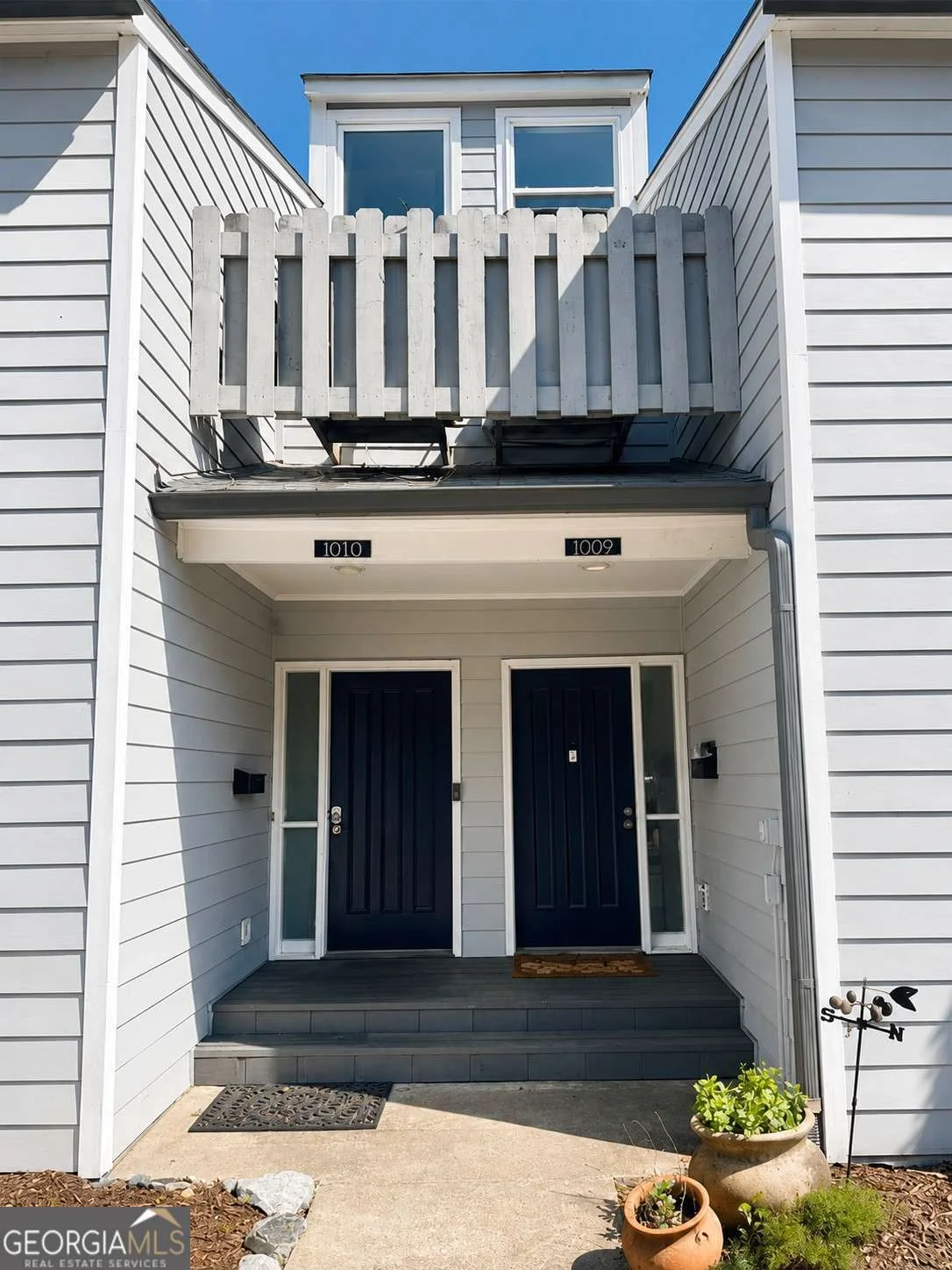 1009 Riverbend Club Drive SE