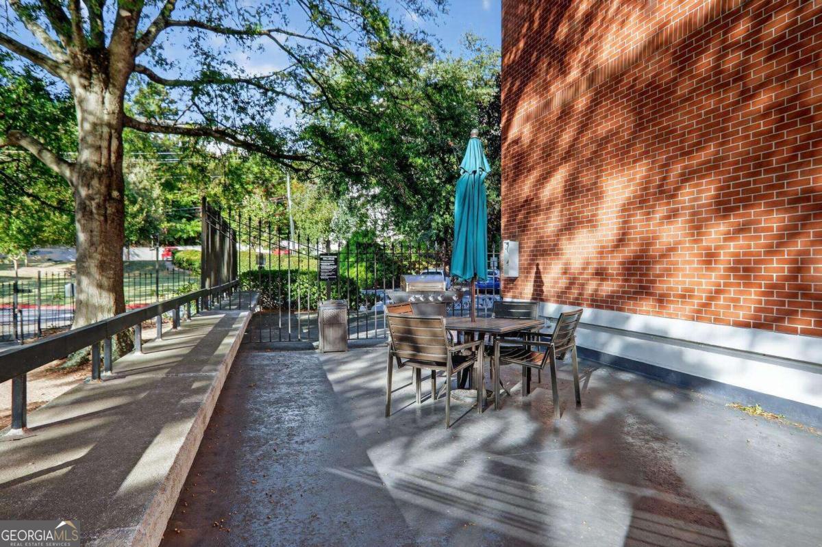 Brookwood Park - Residential