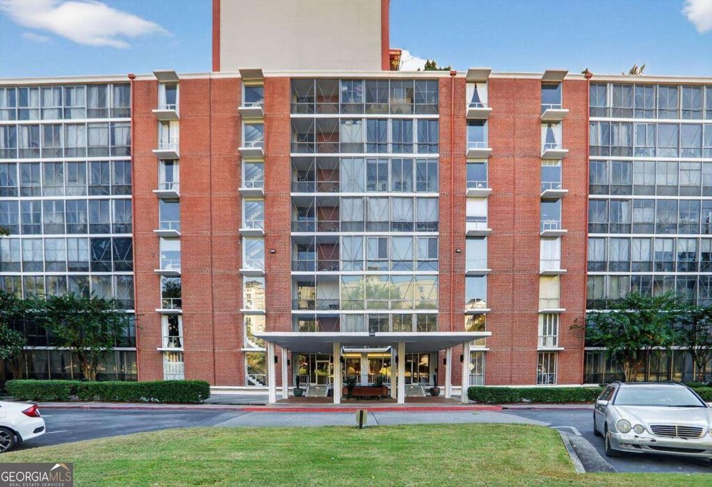 Photo of 130 26th Street NW #804, Atlanta, GA 30309 (MLS # 10631664)