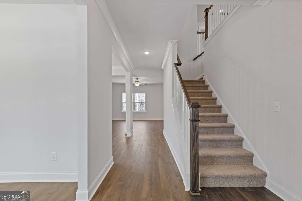 457 Principal Meridian DR