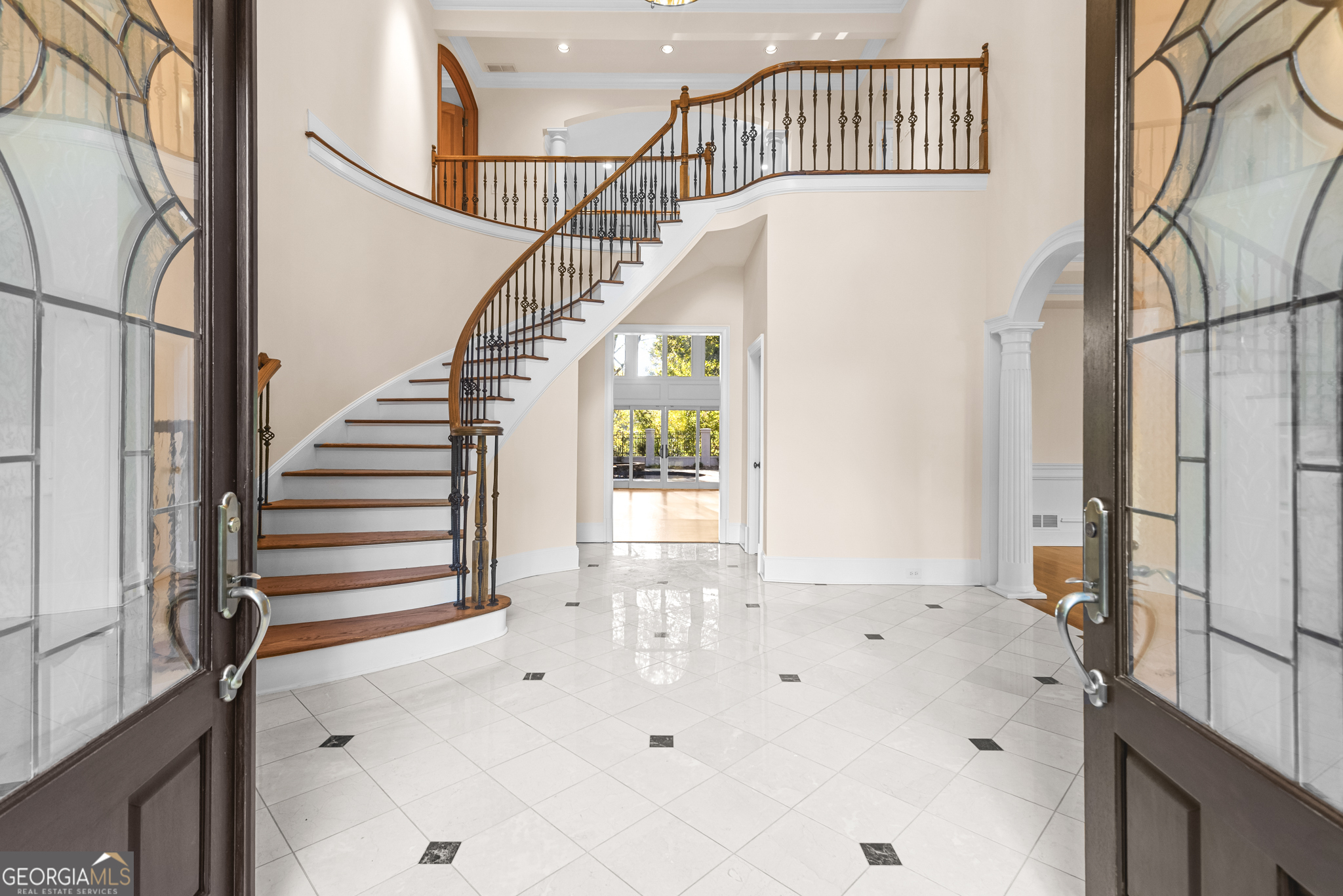 520 Chestnut Rose LN