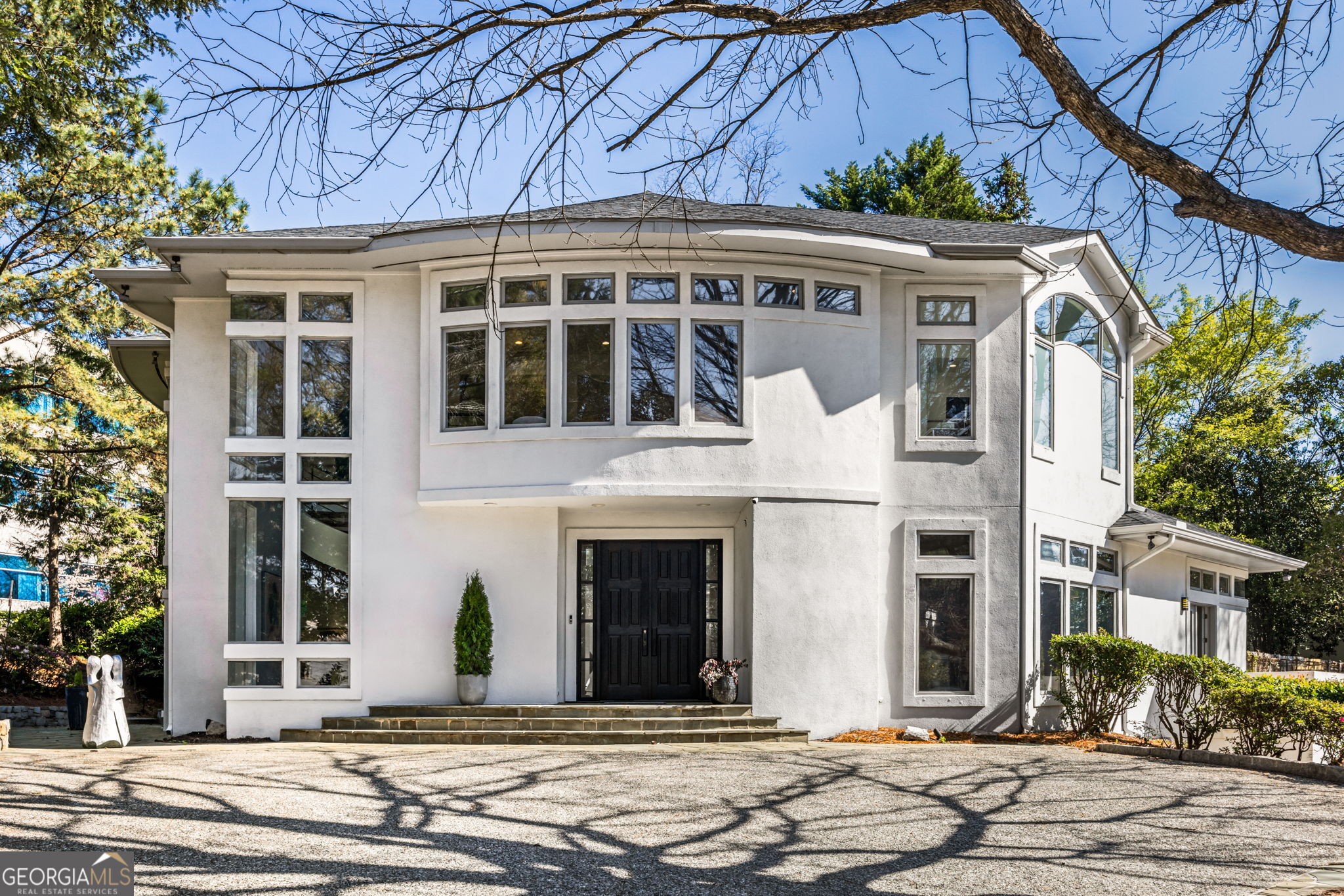 35 Robin Hood RD NE