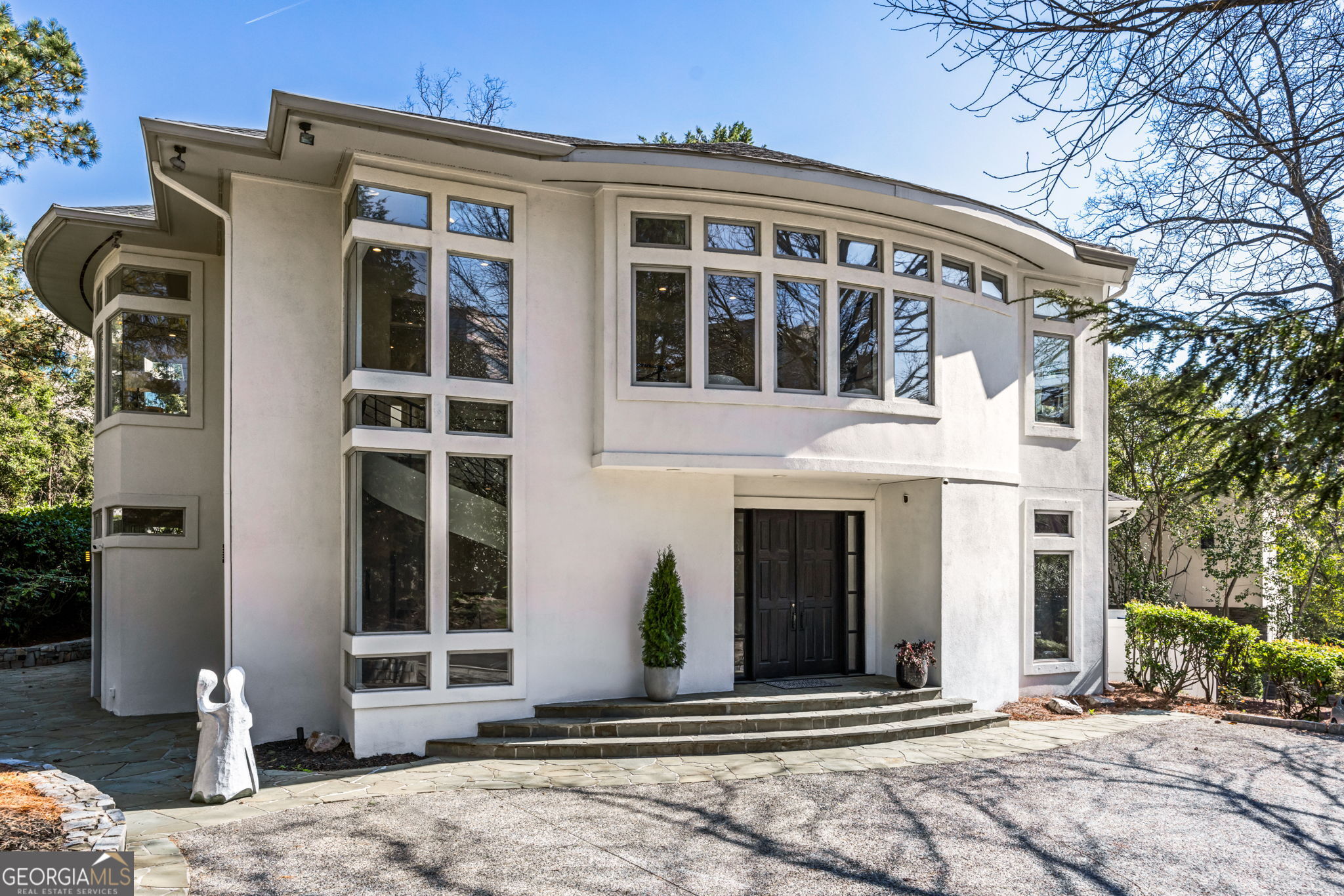 35 Robin Hood RD NE