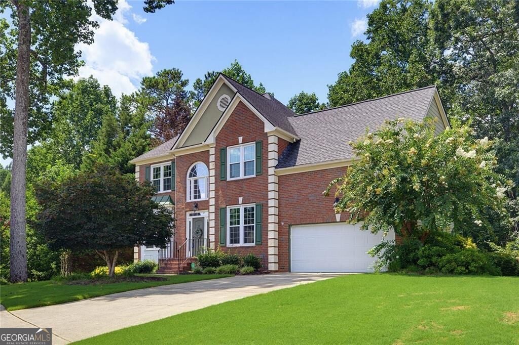 320 Hillside Manor DR