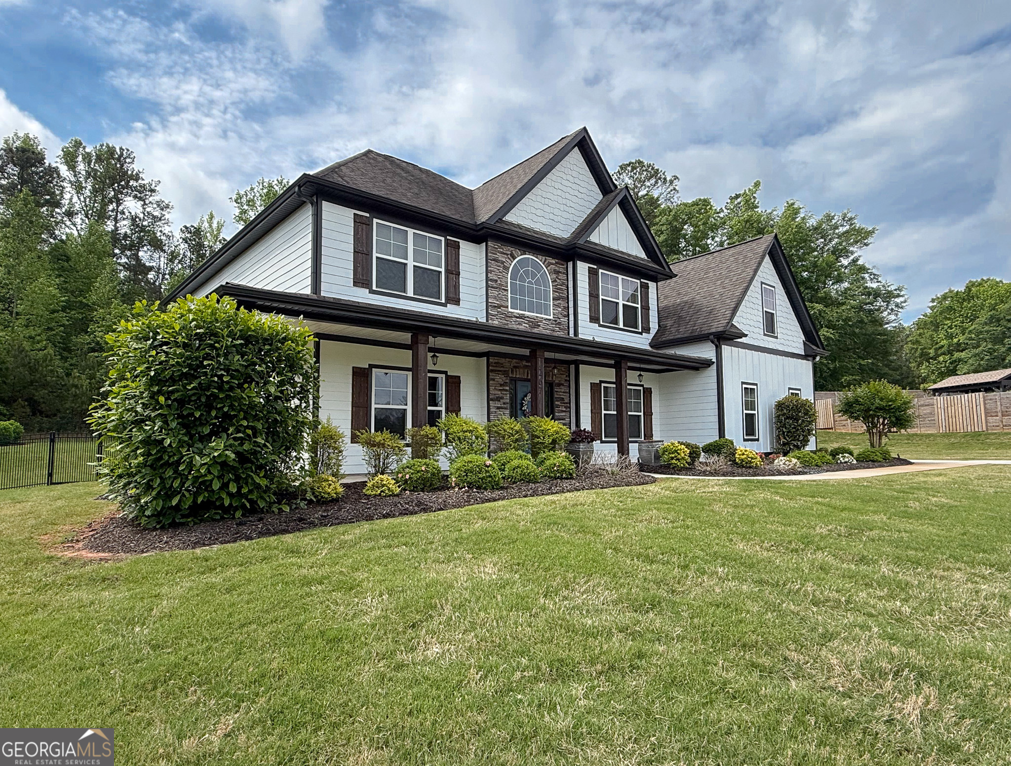 267 Palomino DR
