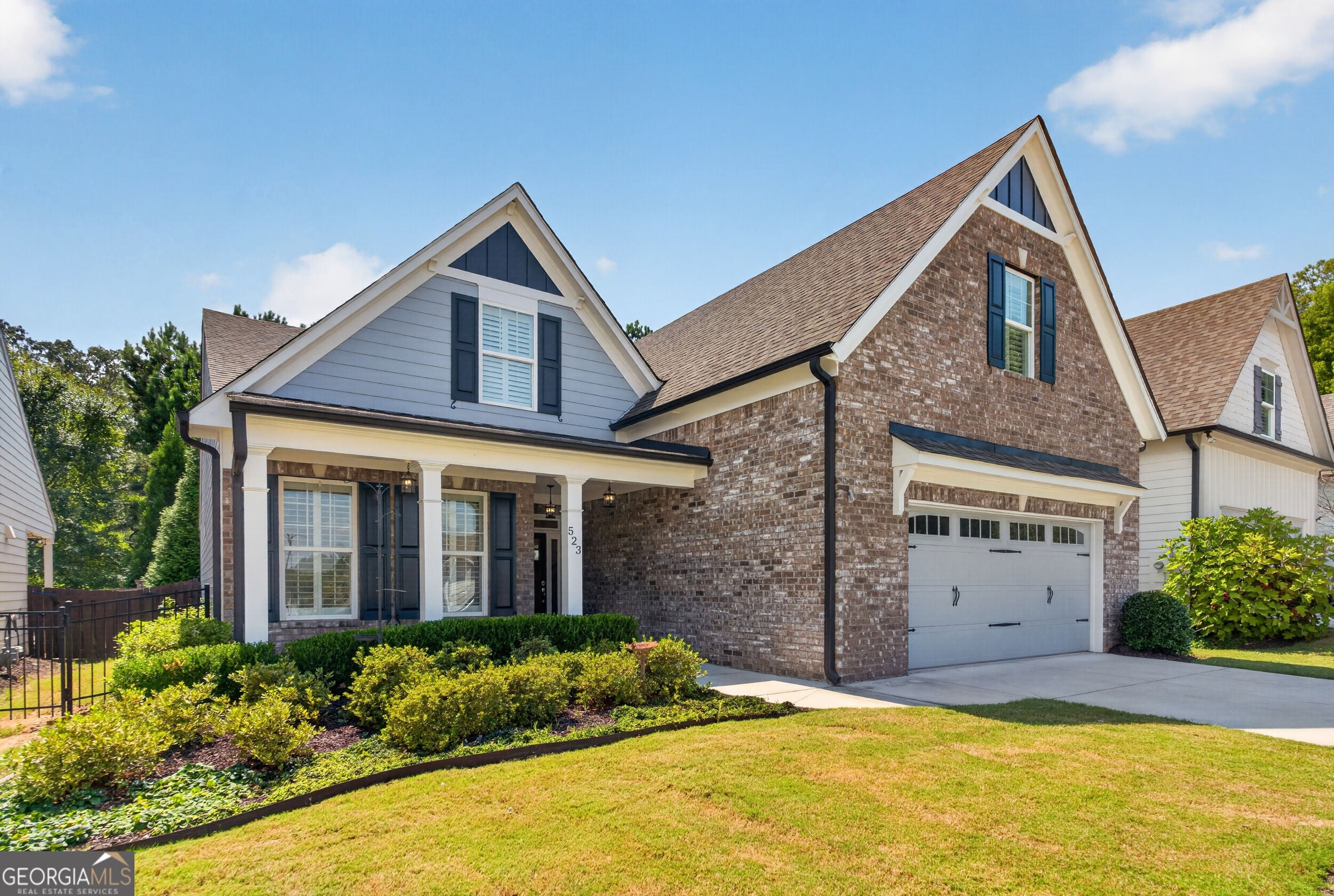 523 Margaret LN
