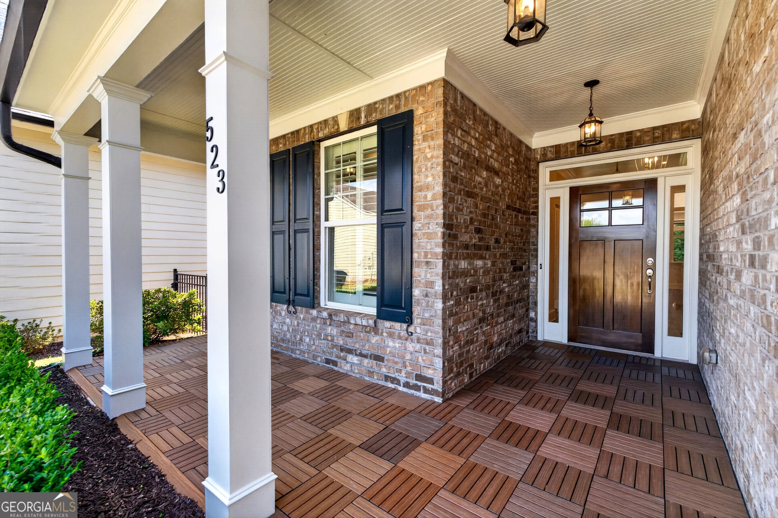 523 Margaret LN