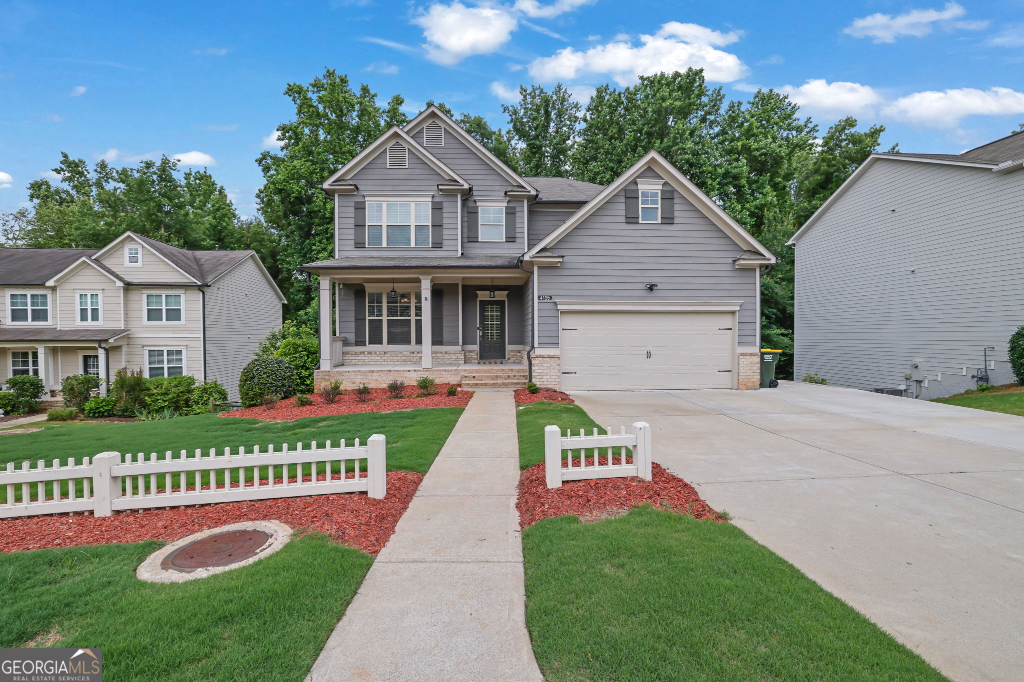 4195 Mossy LN