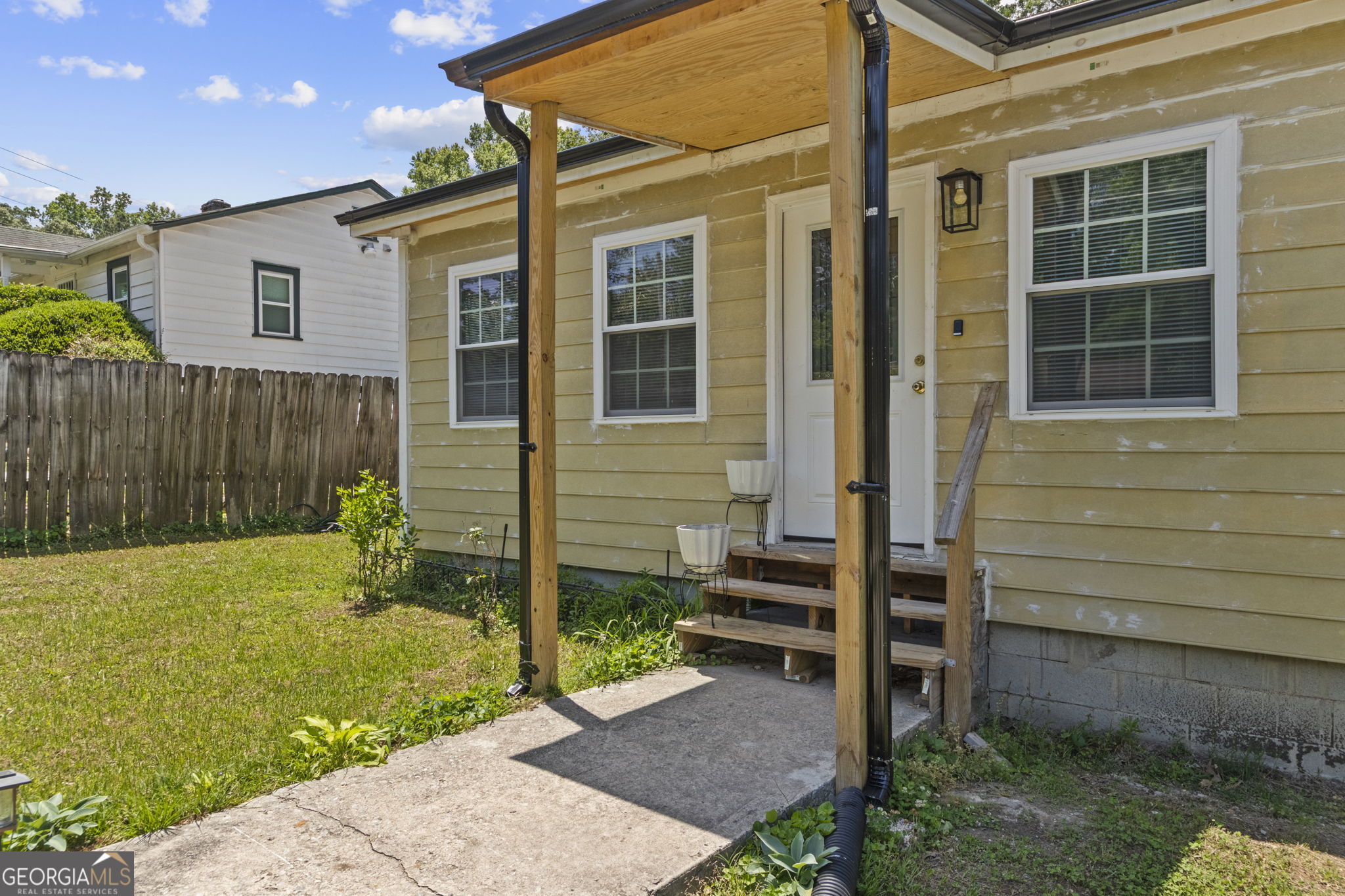 198 Joe Louis DR NW