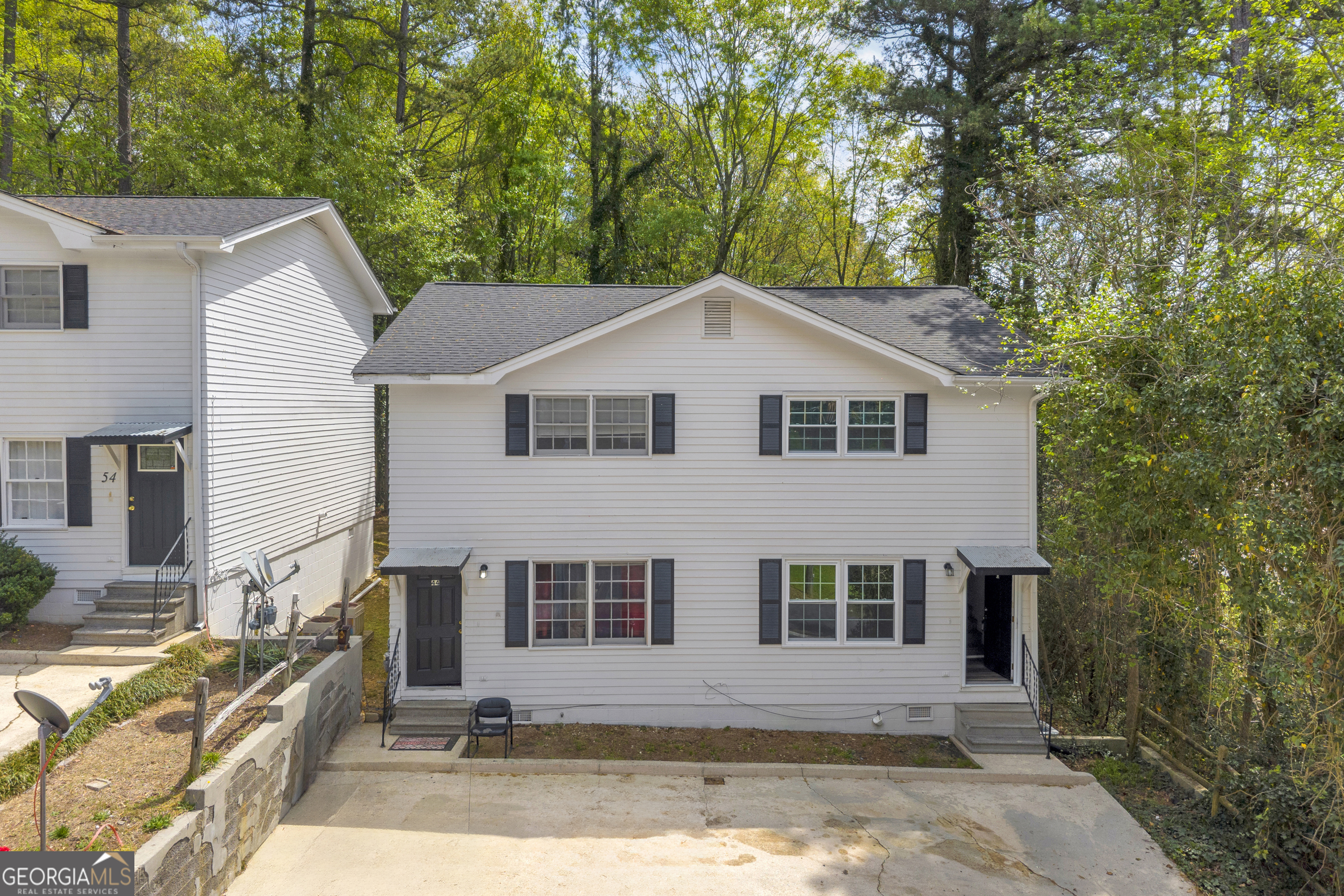 42,44,54,56 Greenwood CIR