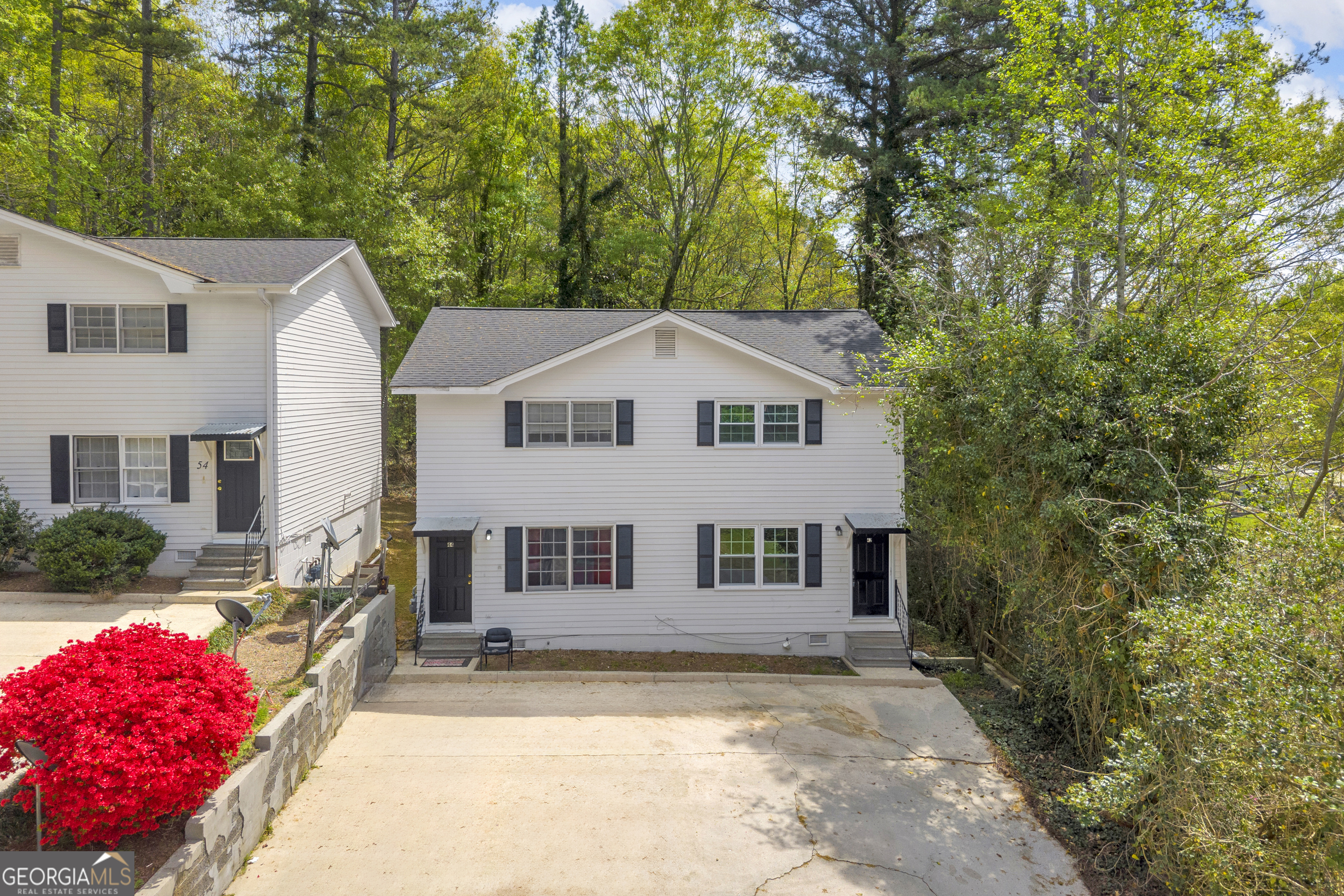 42,44,54,56 Greenwood CIR