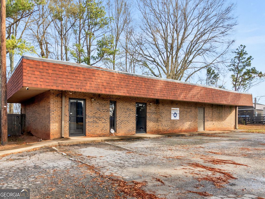 Photo of 1308 W Solomon Street, Griffin, GA 30223 (MLS # 10711642)