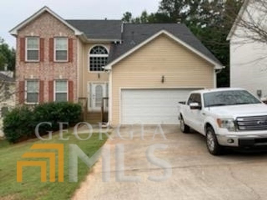 Charming 4 bedroom 2 1/2 bath on full unfinished basement. Basement provides additional sq. ft. can be finished to add additional rooms. This house has a lot to offer. Open floor plan with a great living room with fireplace connected to kitchen. All large bedrooms. Sizeable private backyard. Large master suite with garden tub. A must see!!!! Perfect family home in the heart of Douglasville.
