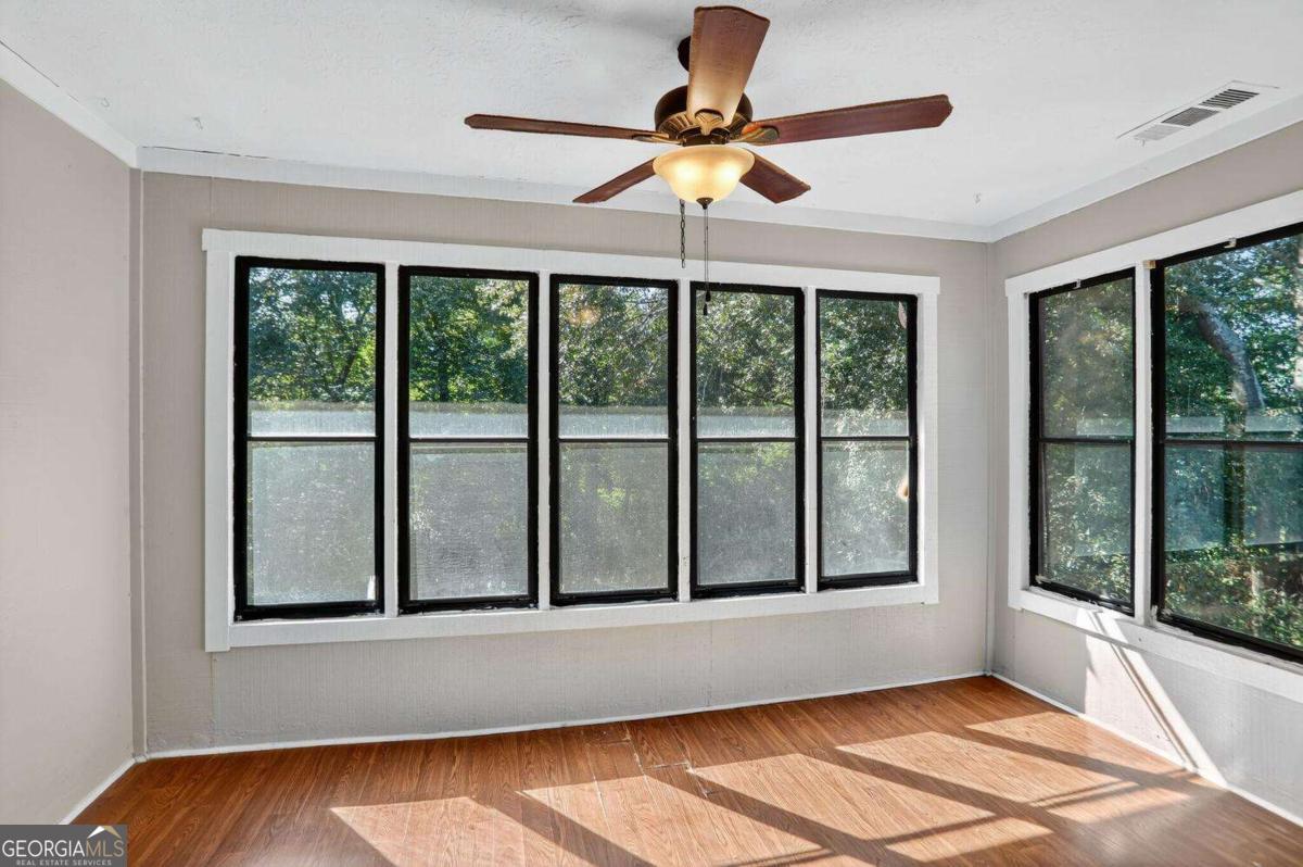 Chimney Trace - Residential