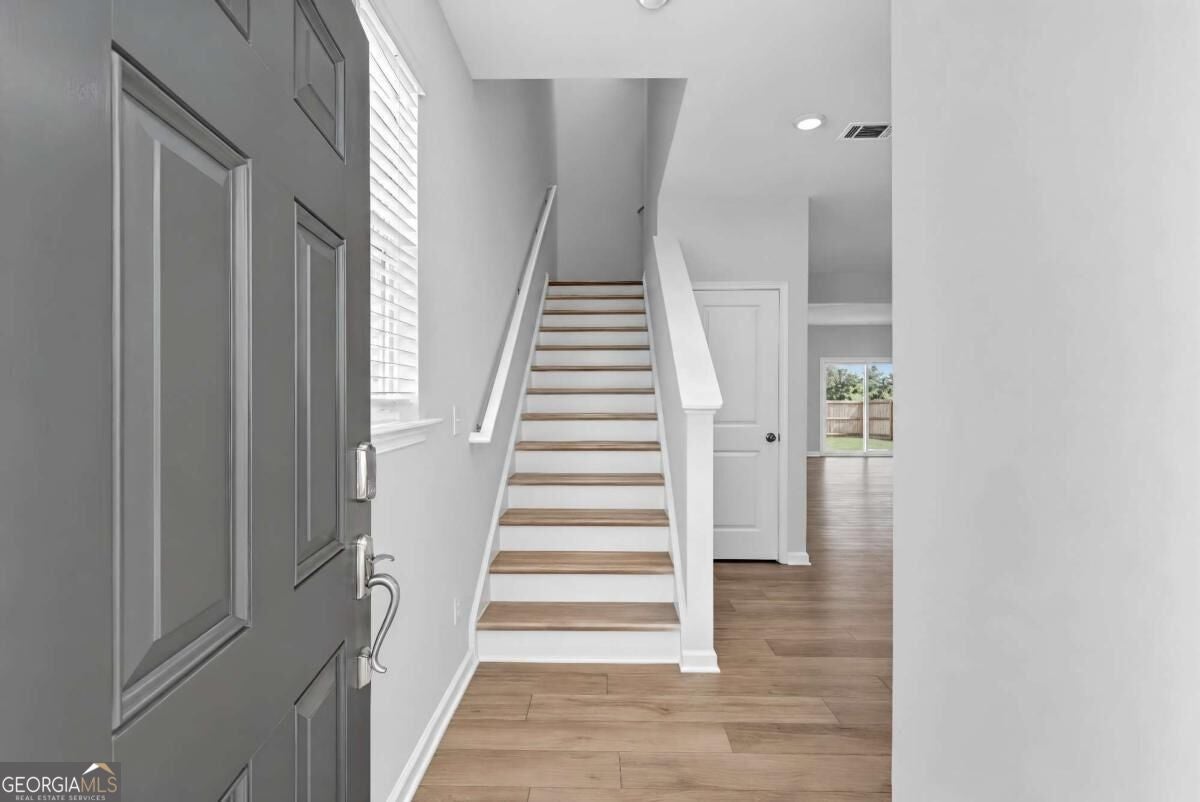 2265 Linden PASS