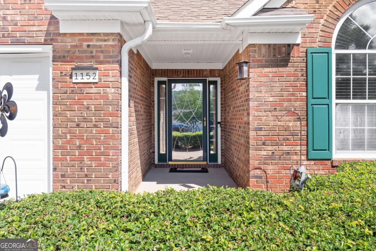 1152 Strath Clyde WAY