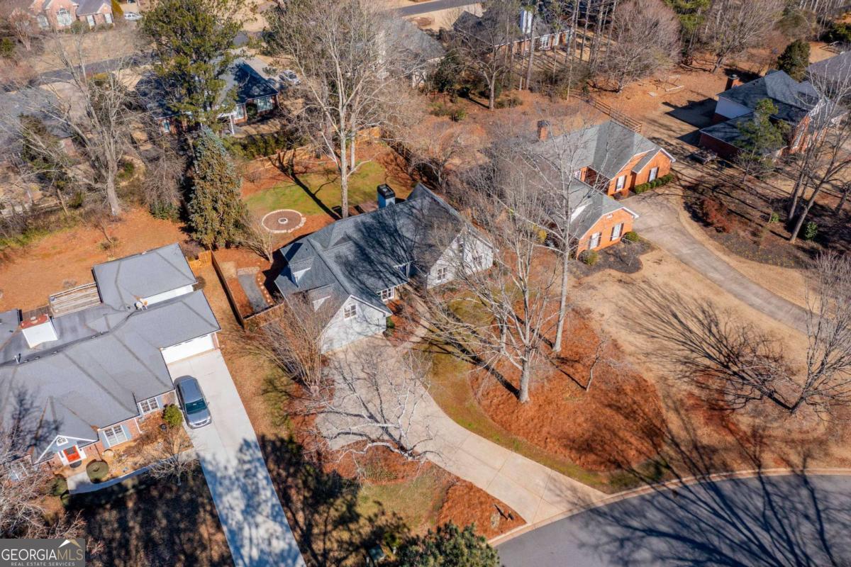 Crabapple Chase - Residential