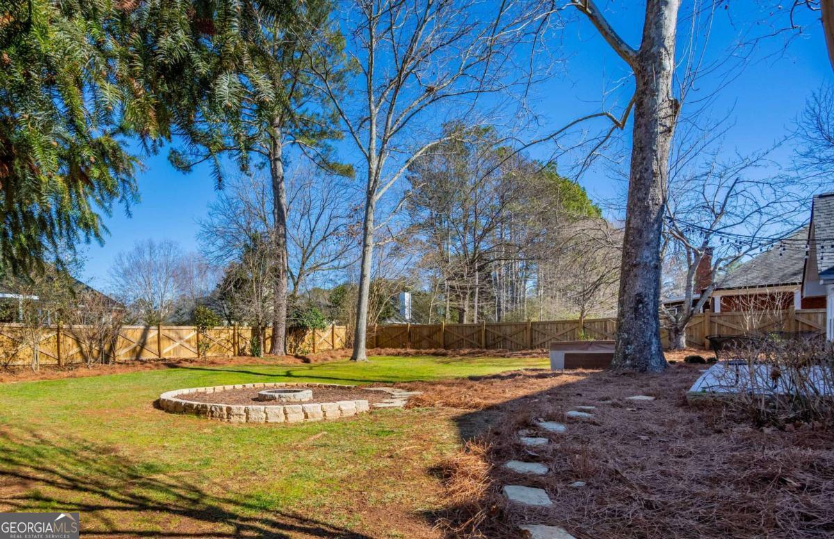 Crabapple Chase - Residential