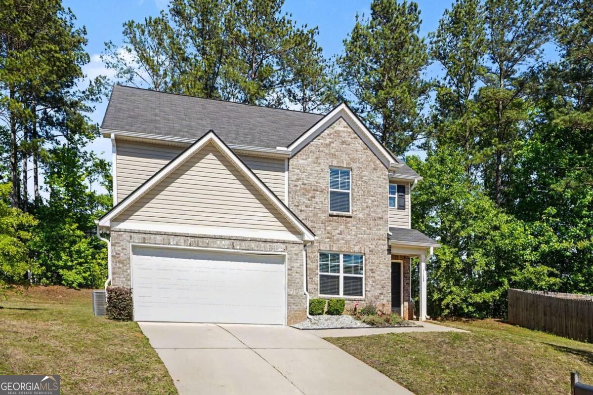 1128 Oak Hollow LN