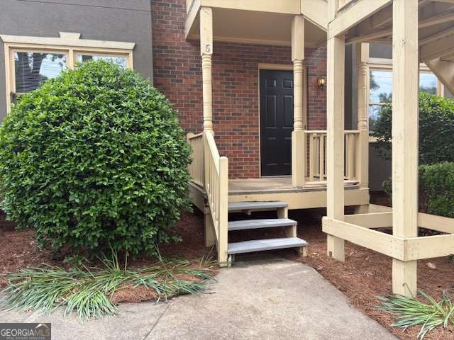935 Baxter ST 6