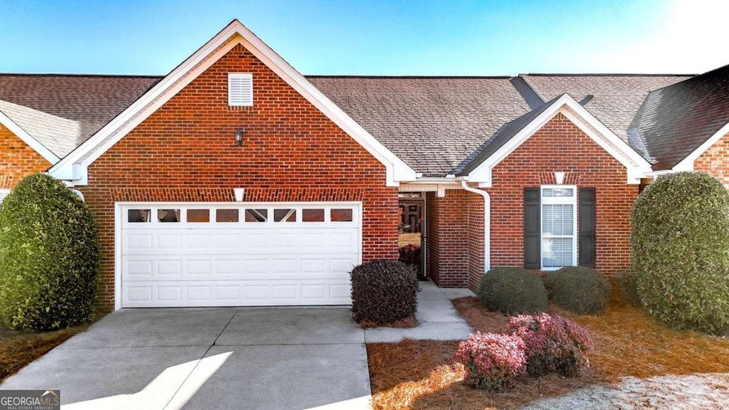 Photo of 219 Regency Lane SW, Calhoun, GA 30701 (MLS # 10674331)