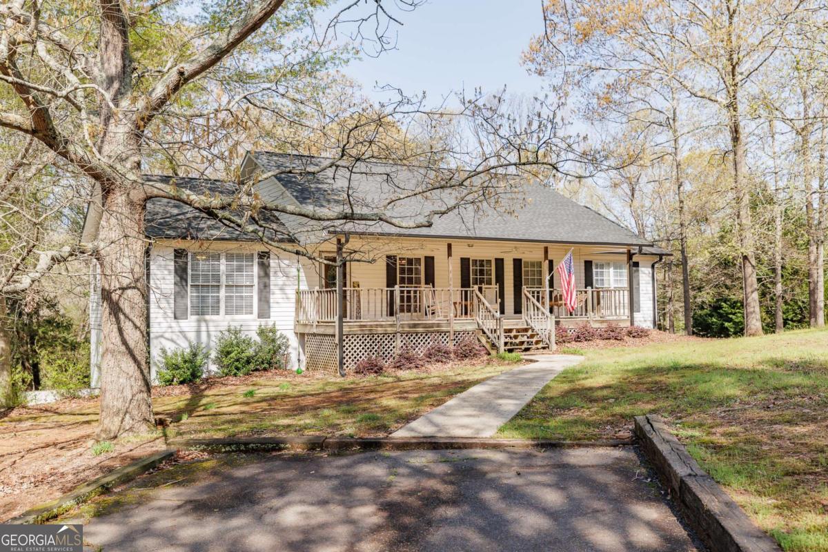64 Lamb RD