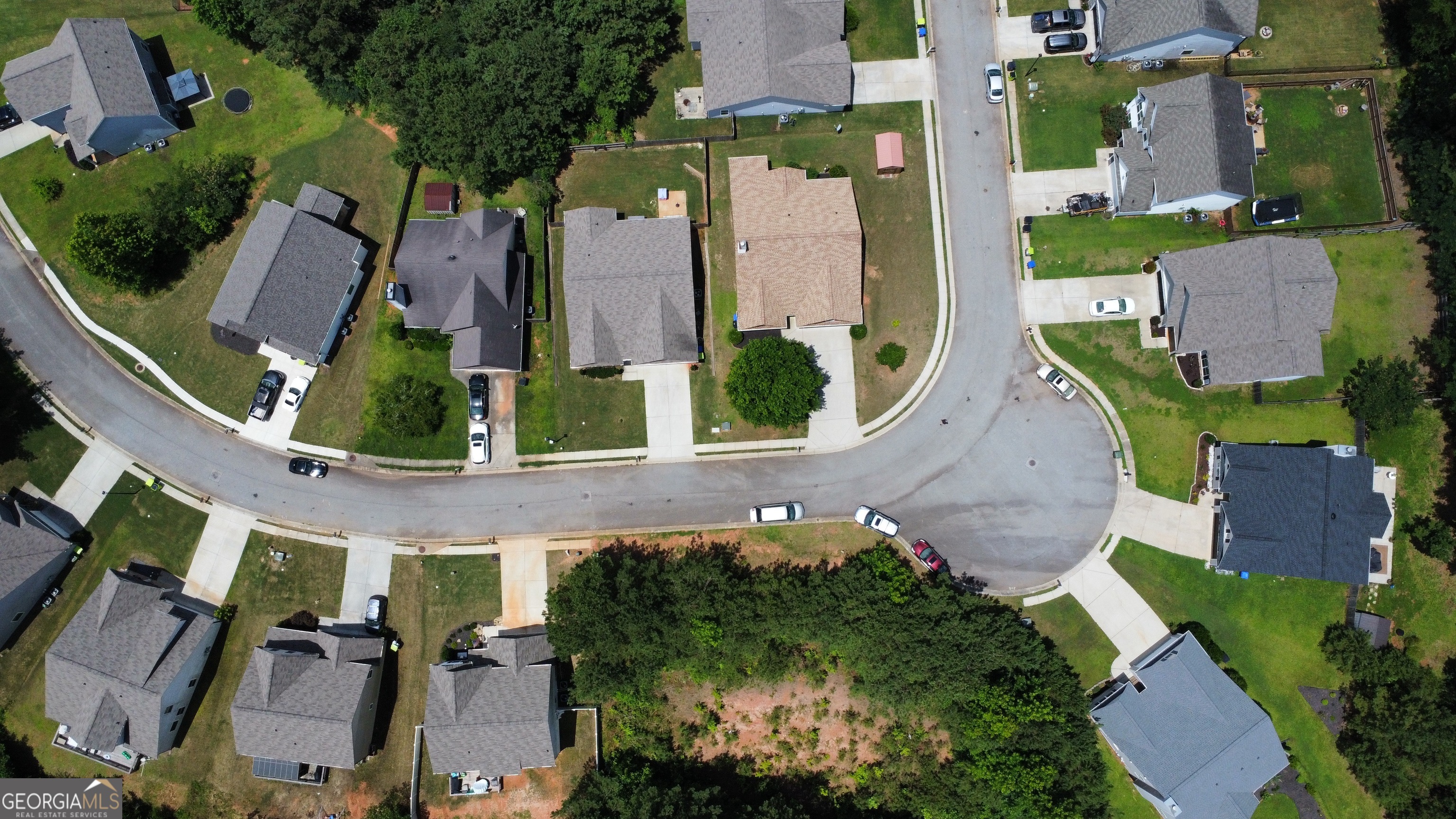 18 Hill Top CIR
