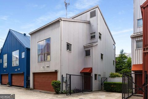 Photo of 920 Memorial Drive SE #30, Atlanta, GA 30316 (MLS # 10712946)