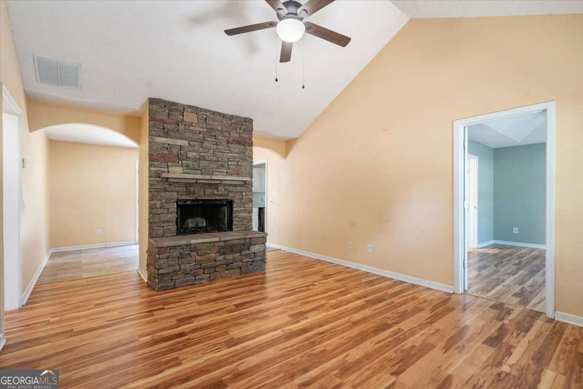 417 Beacon DR