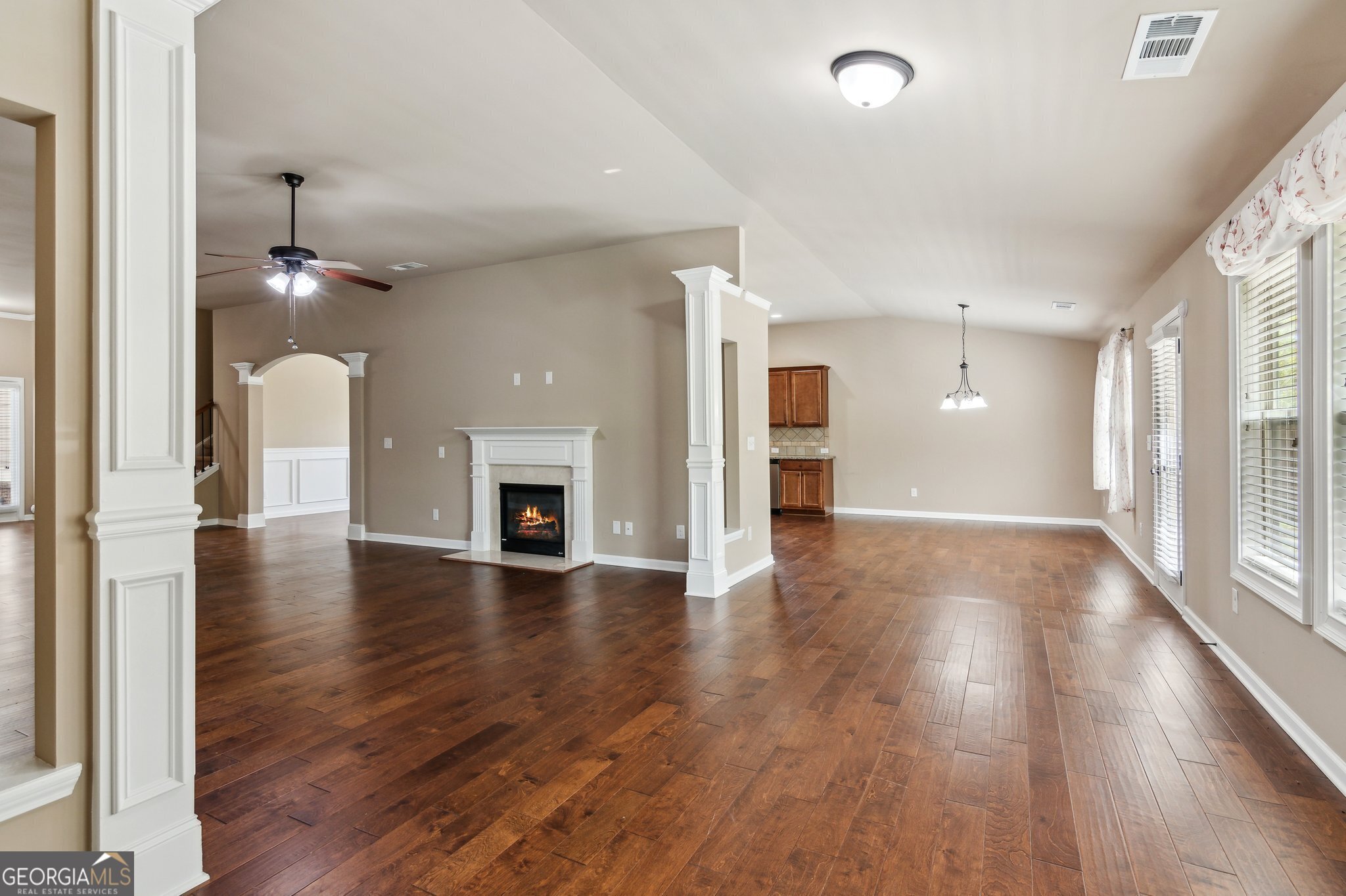 Cumming, Georgia 30028, United States, 4 Bedrooms Bedrooms, ,2 BathroomsBathrooms,Residential,Active,108268