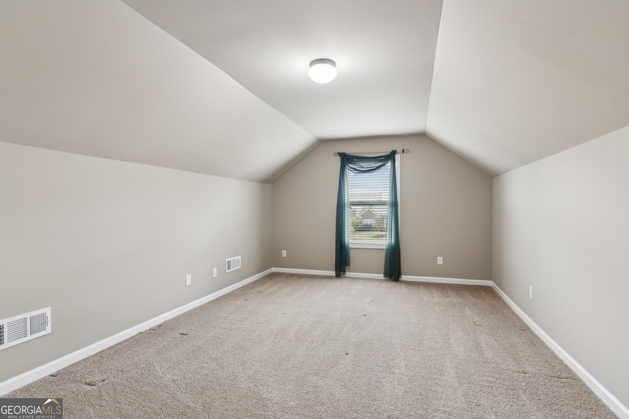 Cumming, Georgia 30028, United States, 4 Bedrooms Bedrooms, ,2 BathroomsBathrooms,Residential,Active,108268