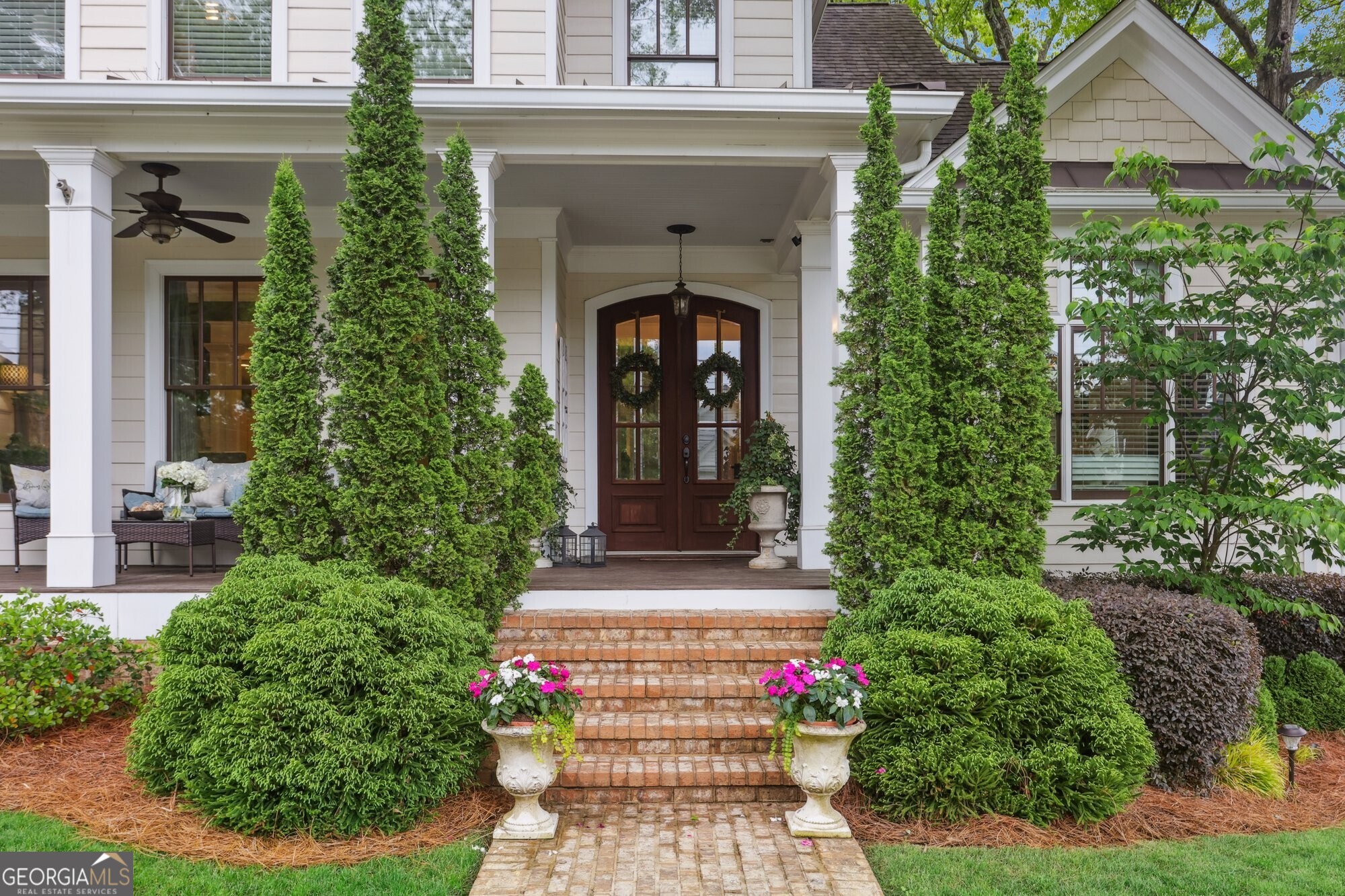 194 Locust ST NW