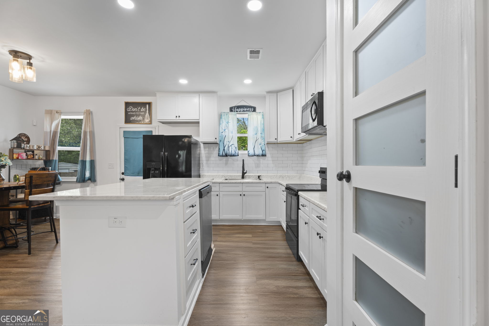 8290 San Jose TRL