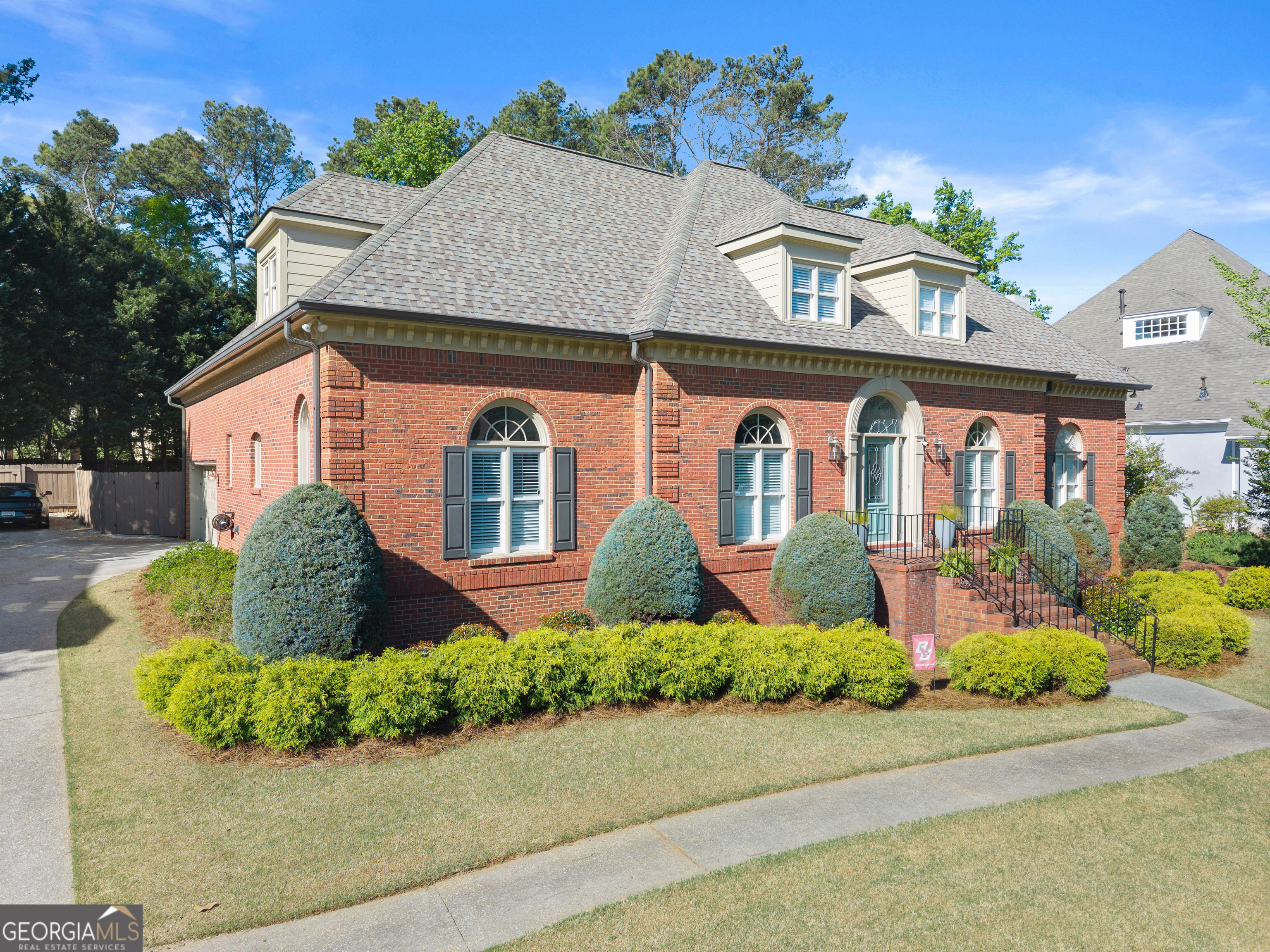 1465 Blyth WALK