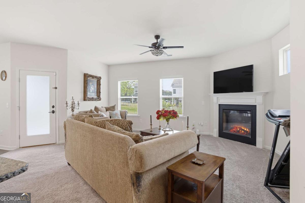 113 Waterside DR