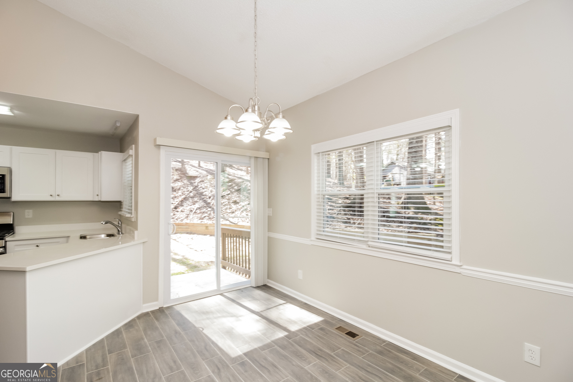 ALLATOONA SHORES - Residential Lease