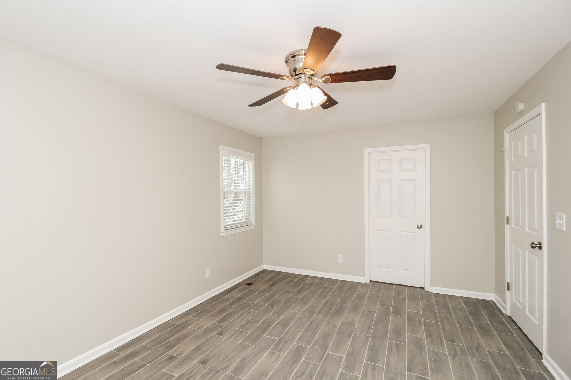 ALLATOONA SHORES - Residential Lease