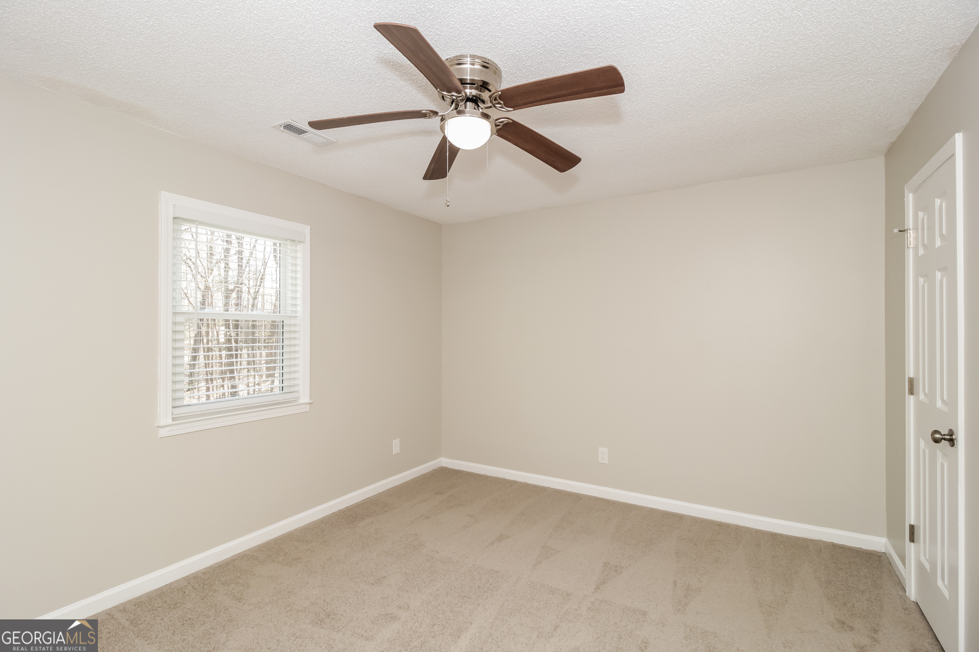 ALLATOONA SHORES - Residential Lease