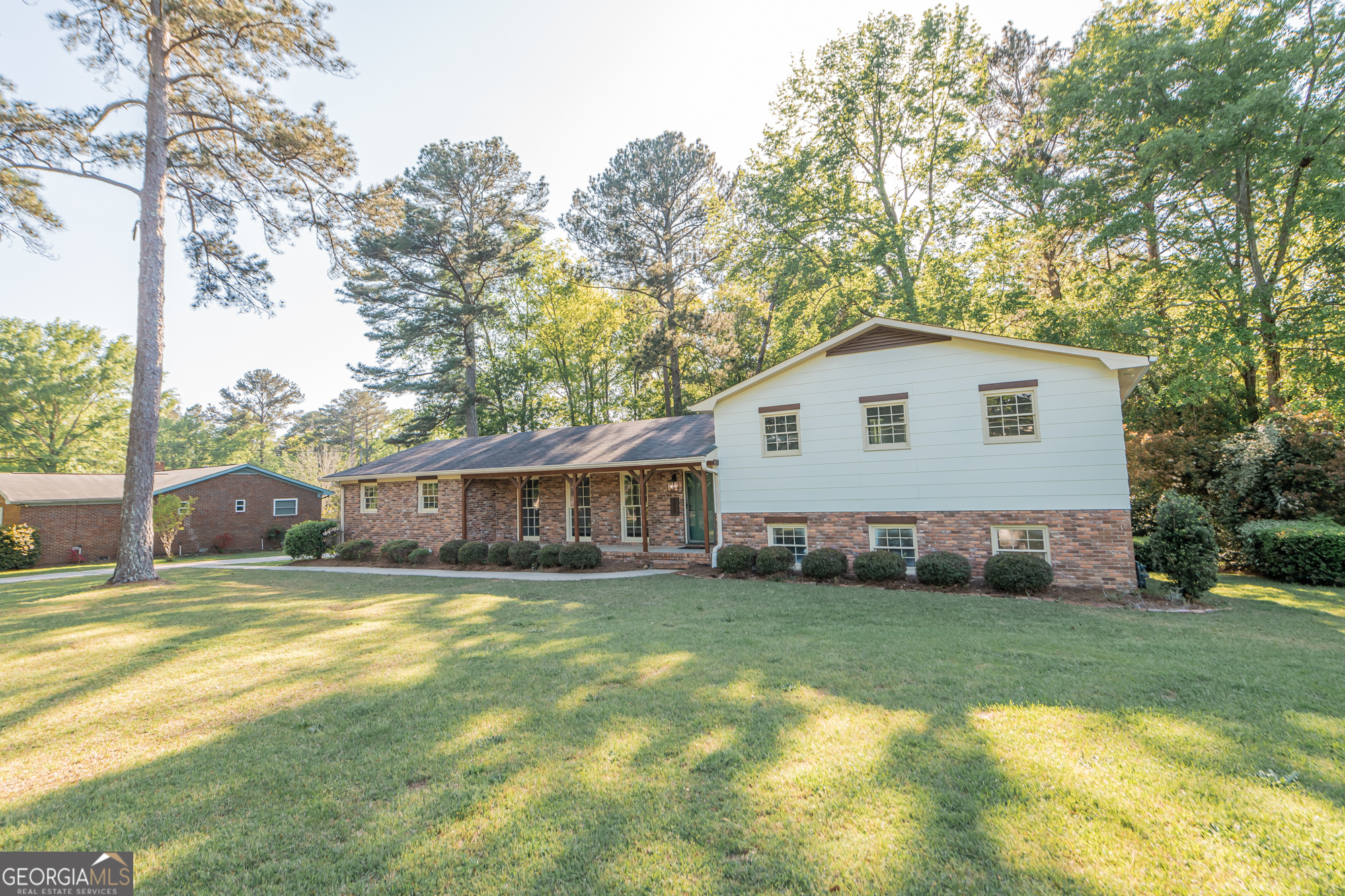 1420 Maplewood DR