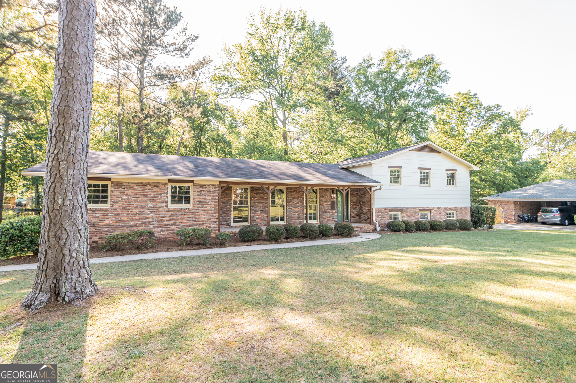 1420 Maplewood DR