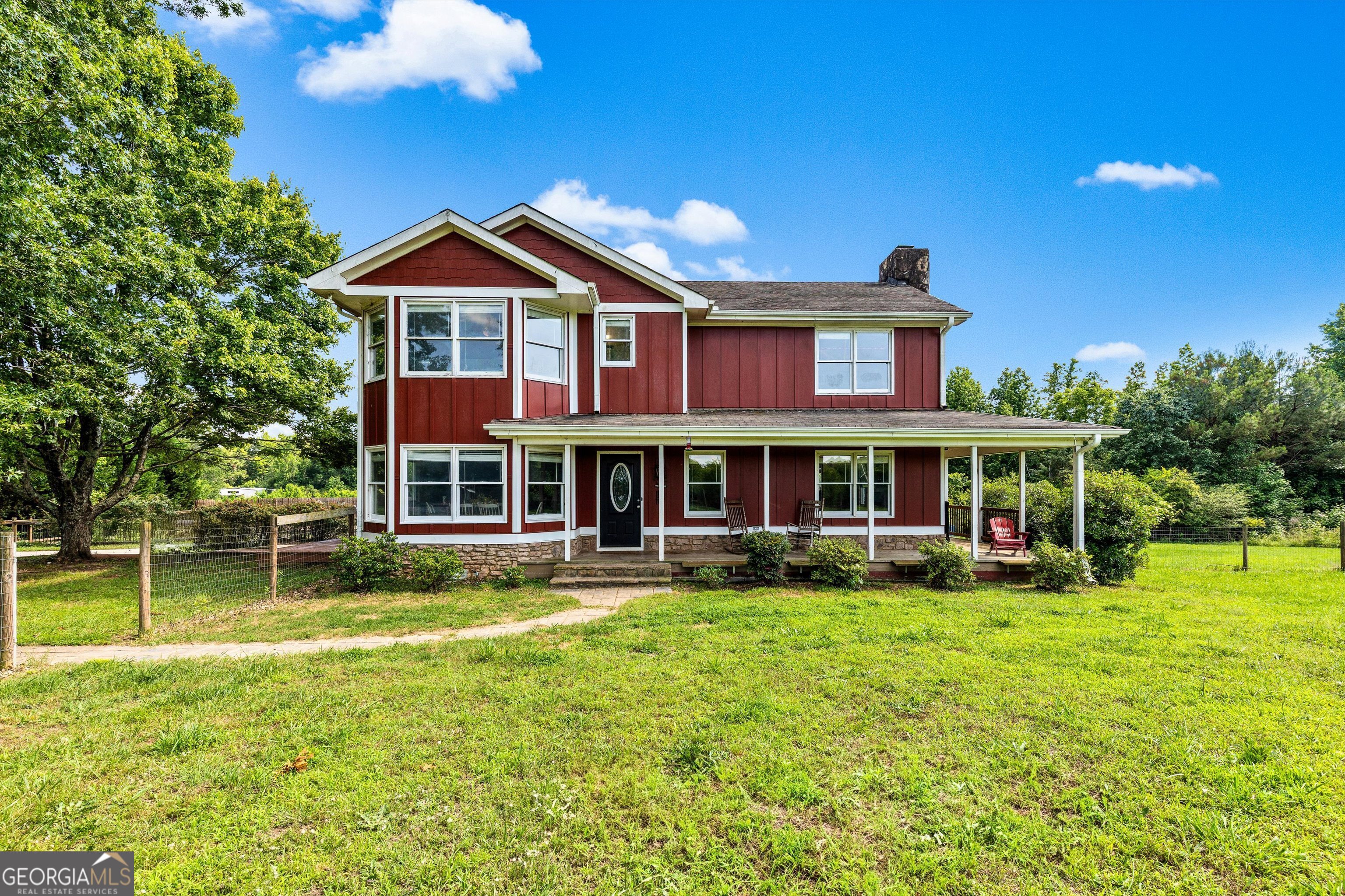 68 Riveree RD