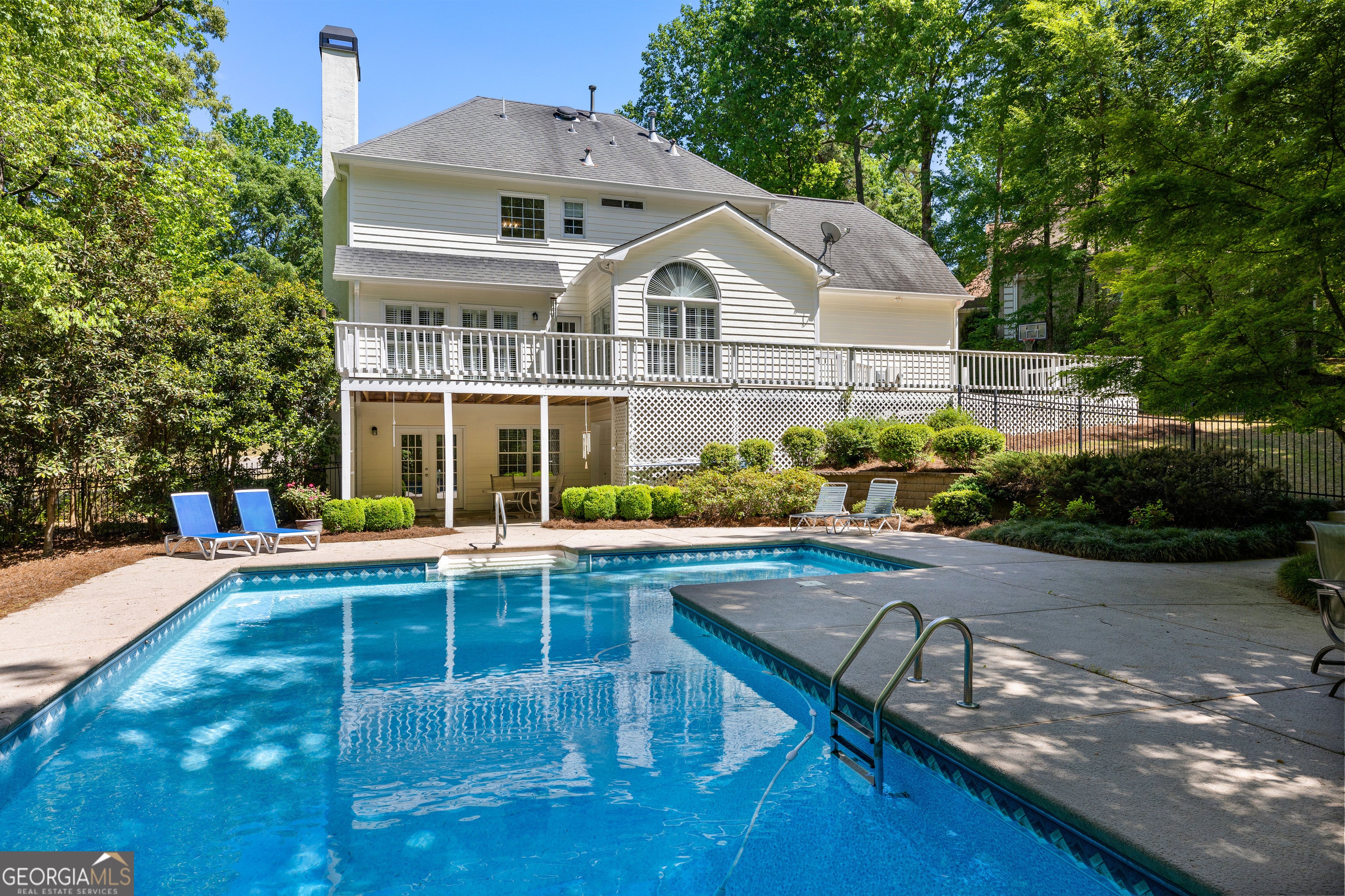 605 Coniston CT