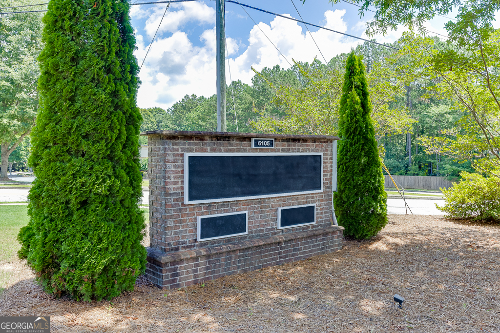 6105 Atlanta HWY