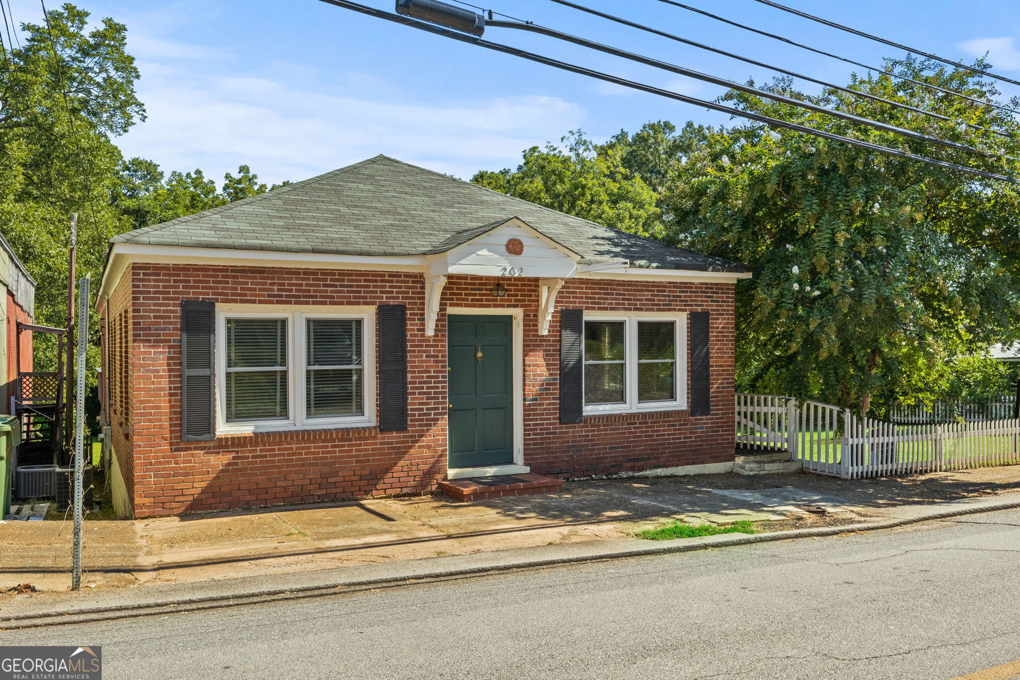 202 Commerce ST