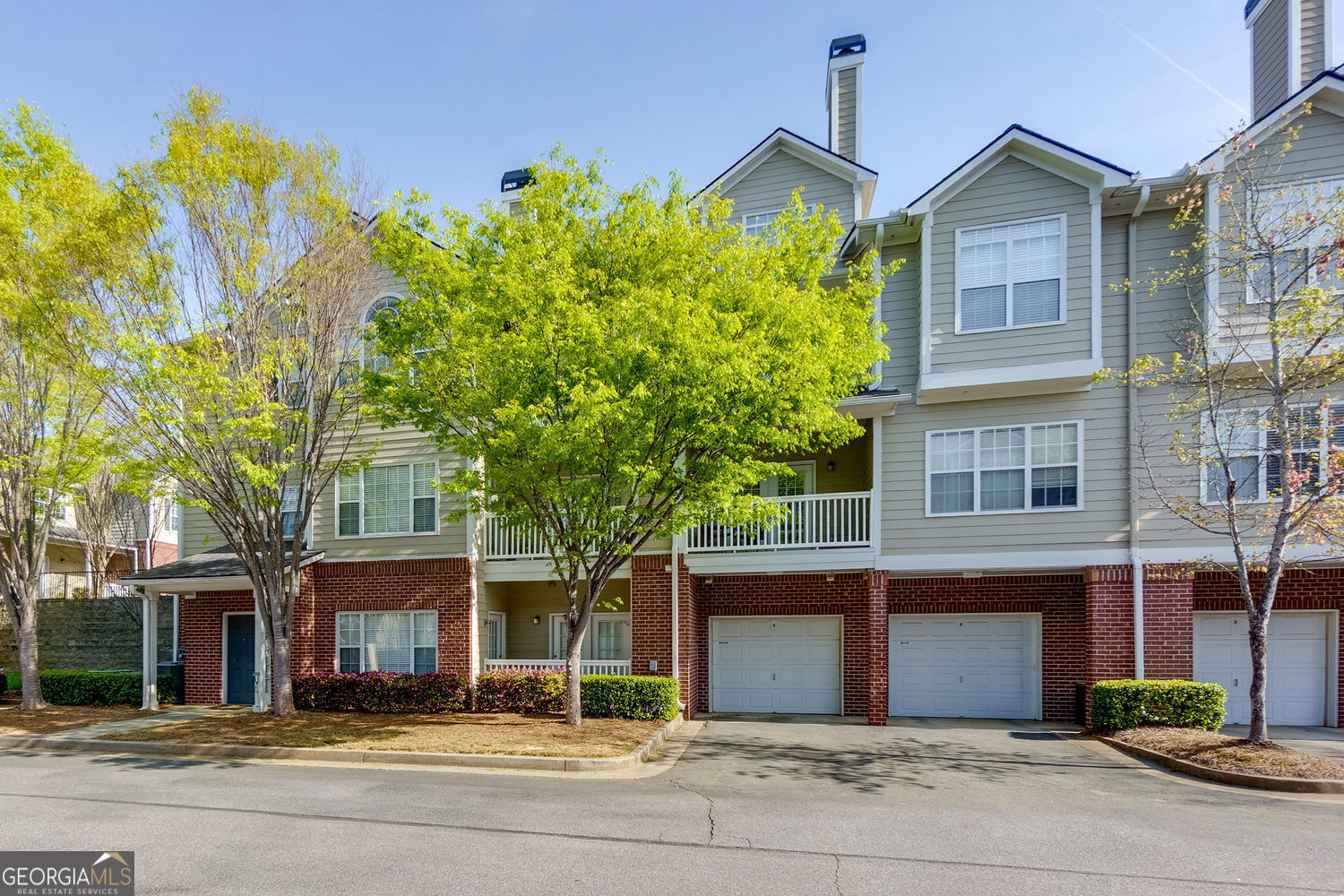 Five minute walk to Downtown Alpharetta and Avalon!! Home of great shopping, food and fun. This end- unit is a two bedroom/ two bathroom gem. Step inside to Many recent upgrades including gleaming new flooring, charming, cozy and warm feeling with lots of natural light. GA 400 is right around the corning making this quiet community perfect for those who work from home and those who travel to Atlanta and surrounding suburbs. Open family room, two bedrooms and two bathrooms, laundry room, large garage and storage. Open concept living with nice outdoor balcony. This home is just perfect and so convenient. Great for entertaining or relaxing, this townhome is ready for you! Best Location and great price!