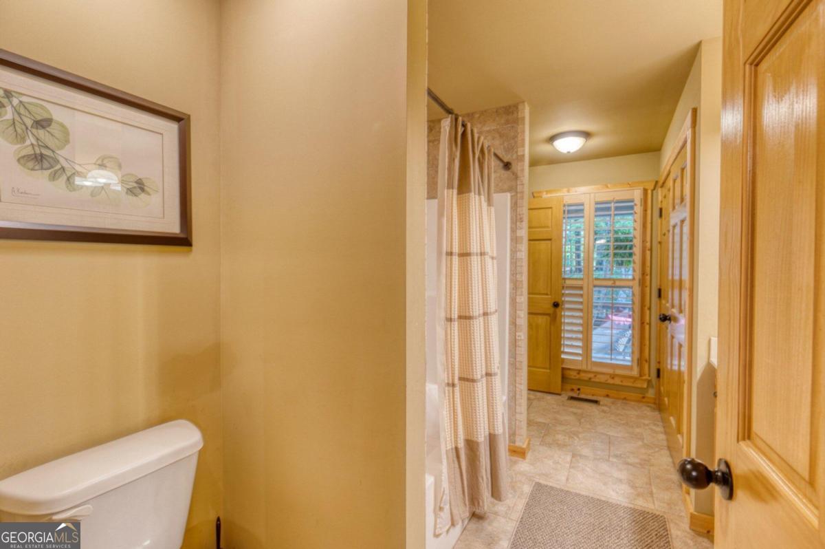 Ellijay, Georgia 30540, United States, 4 Bedrooms Bedrooms, ,3 BathroomsBathrooms,Residential,Active,41244