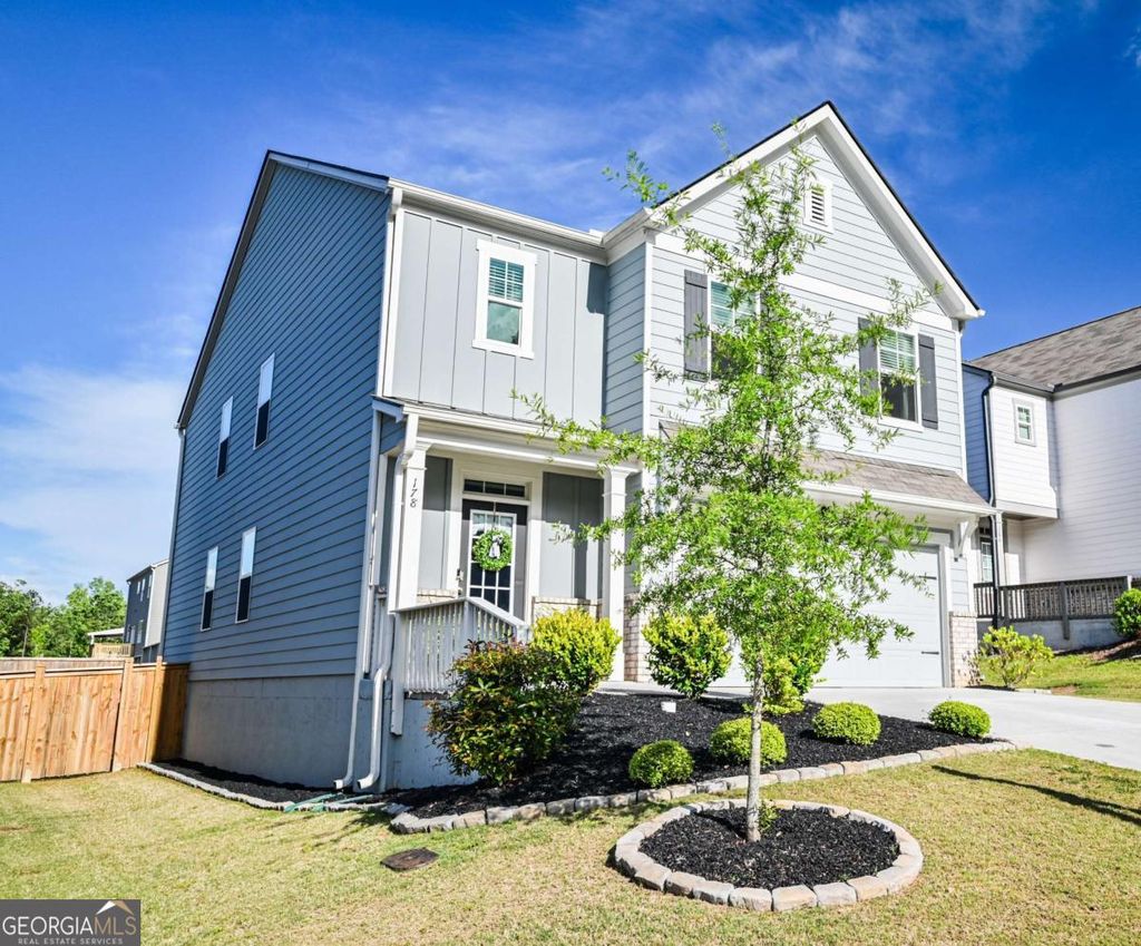 Photo of 178 Whitewood Drive, Dawsonville, GA 30534 (MLS # 10761313)