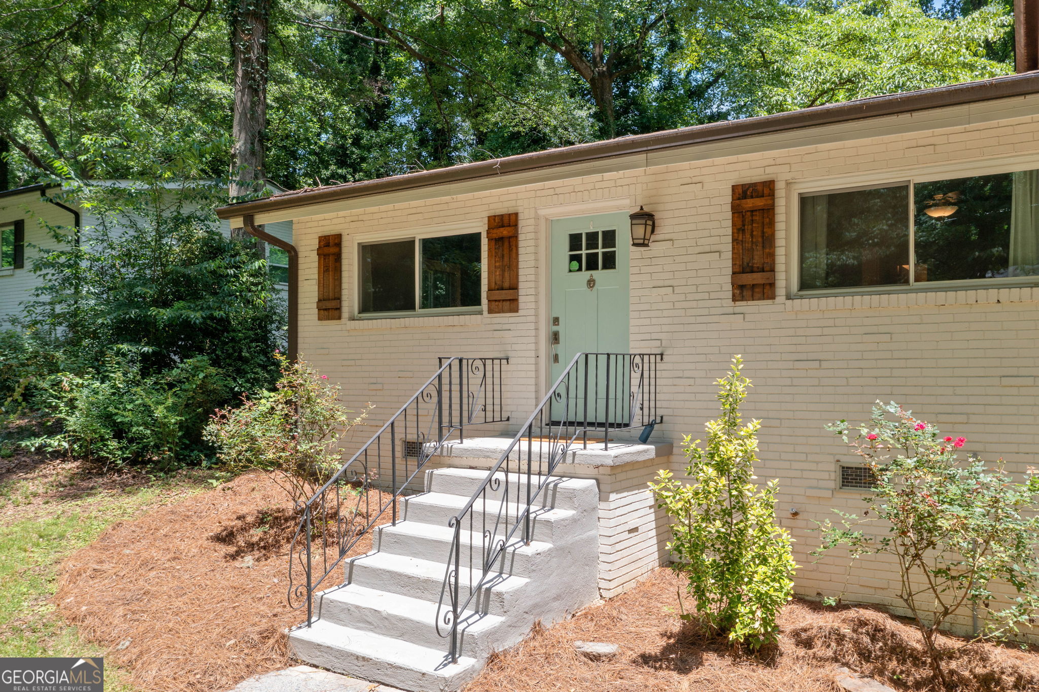 481 MEADOWBROOK DR SE