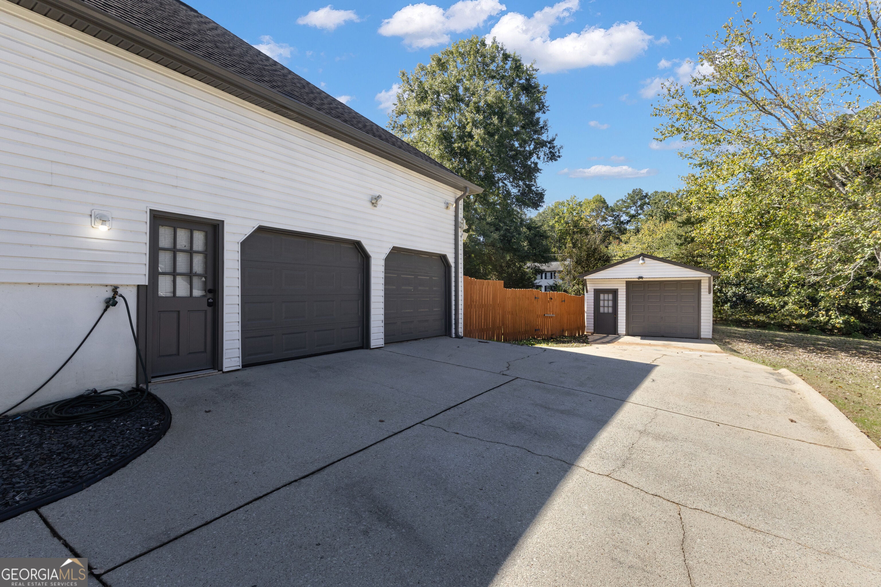 7727 Hartford CT